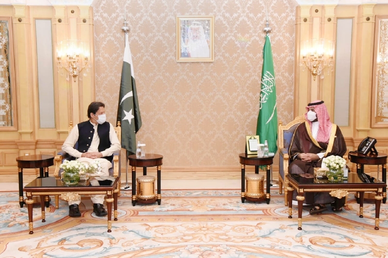 Pakistan: PM Imran, Saudi crown prince vow to boost ‘fraternal ties’