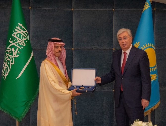 King Salman receives Kazakhstan’s highest award during president’s visit