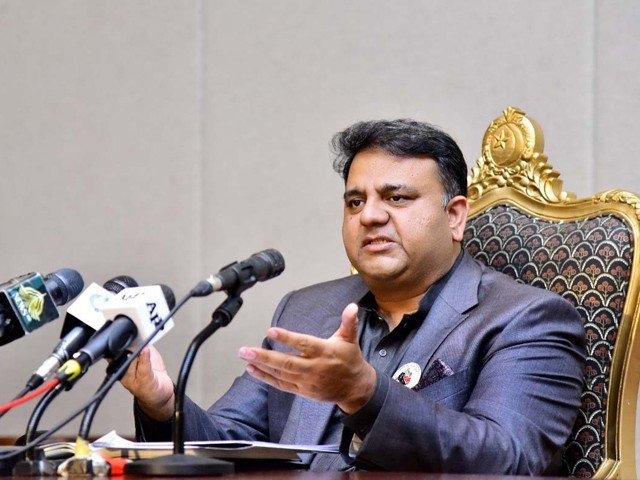 Pakistan: Pakistan allows Indian aid transit to Afghanistan
