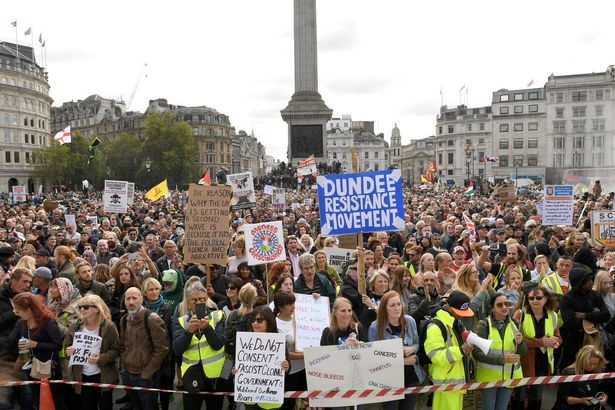 London police hit hard on anti-lockdown rally; many activists arrested