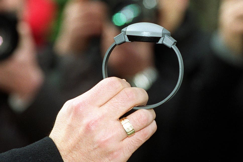Burglars, thieves, robbers to be fitted with GPS tags in UK