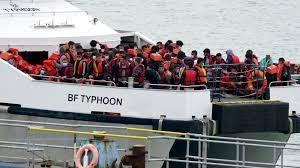 Britain deports 22 Albanians for ‘illegal’ migration