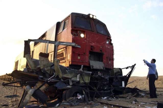 3 killed, 17 wounded in bus-truck crash in southern Egypt
