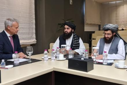Afghanistan: Acting FM Muttaqi Calls on World to Cooperate With Afghanistan