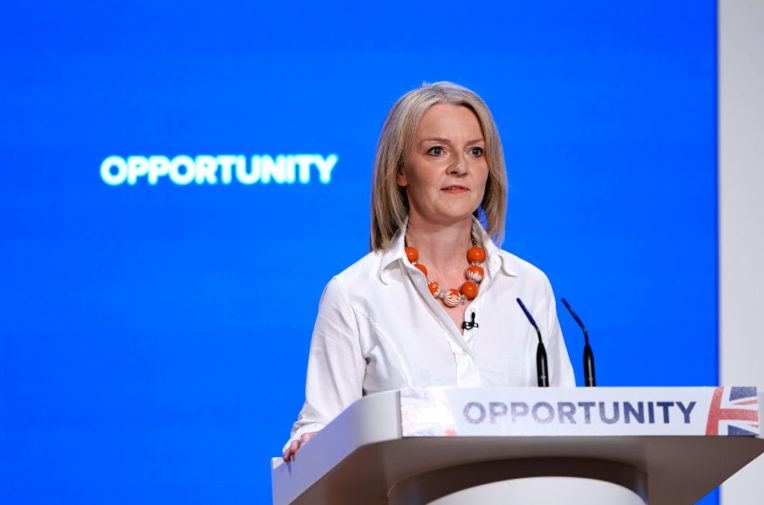 Britain urges the U.S. to drop tariffs on exports, says British trade minister