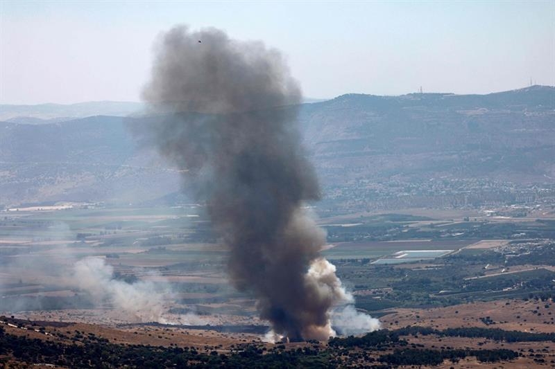 Lebanon trade missiles on Kibbutz
